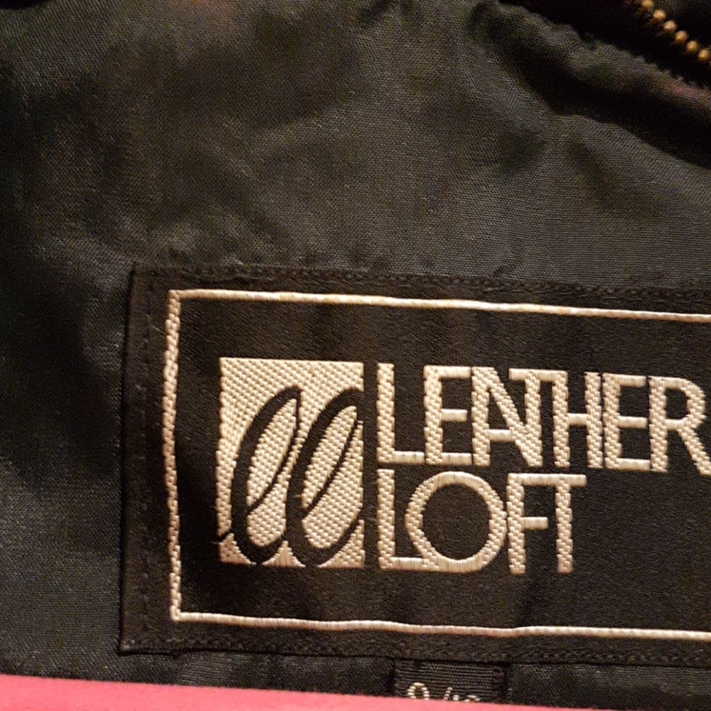 Leather jacket - Picture 5 of 8